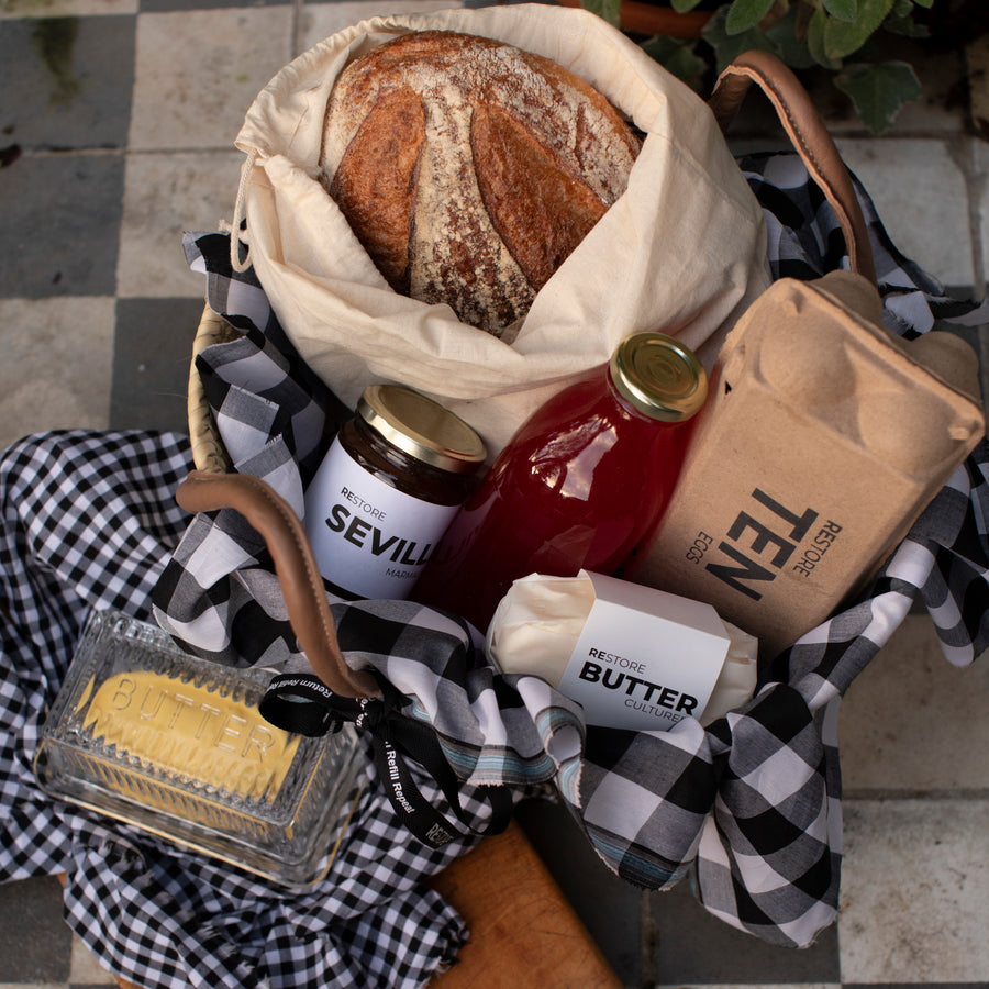 Gift Basket - 7 Products + Board